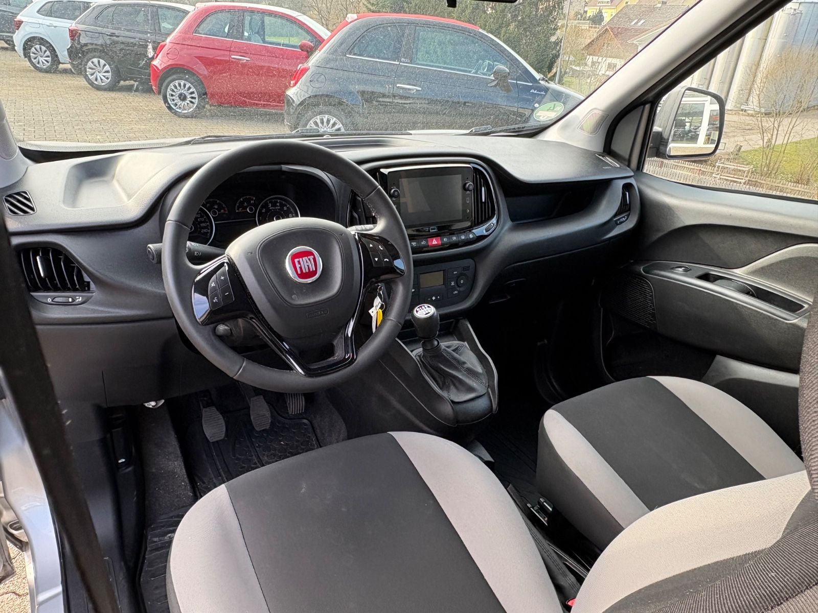 Fahrzeugabbildung Fiat Doblo Doblò SX Kombi