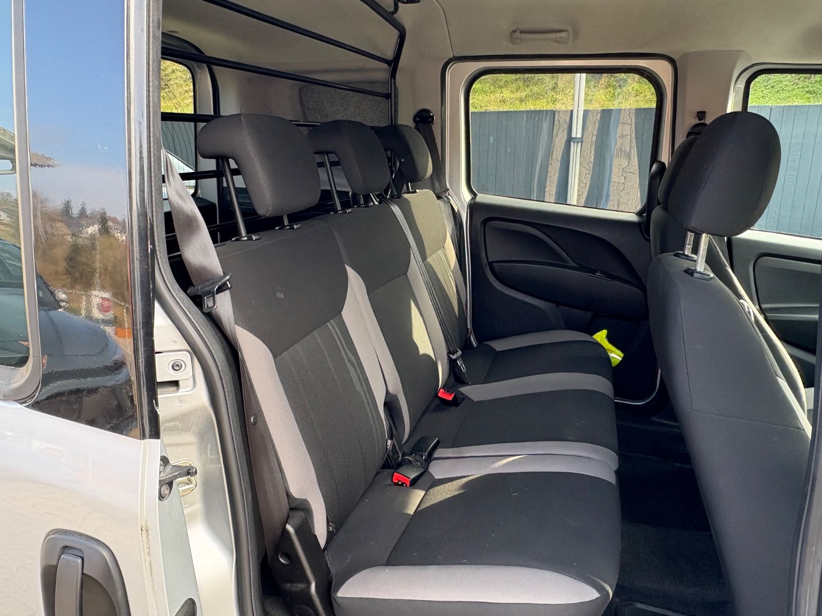 Fahrzeugabbildung Fiat Doblo Doblò SX Kombi