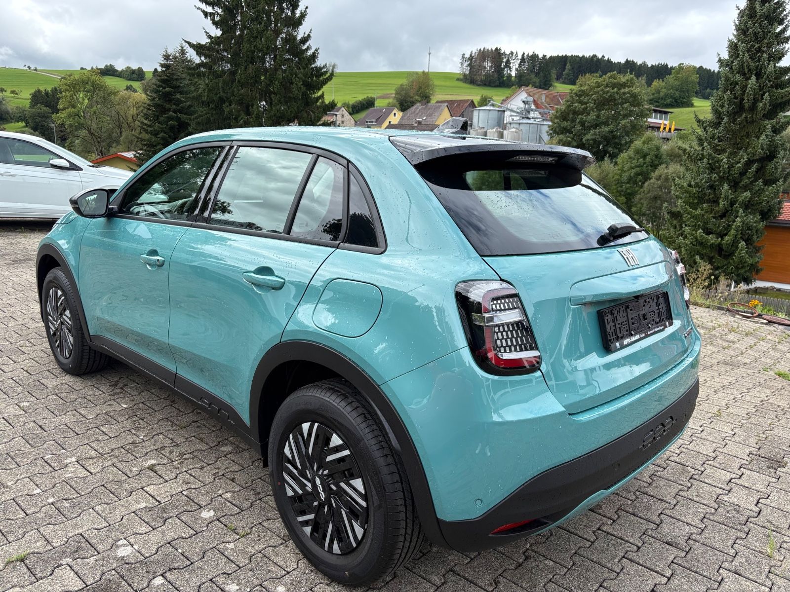 Fahrzeugabbildung Fiat 600 Hybrid LED,NAVI,KAMERA "AKTIONSPREIS"