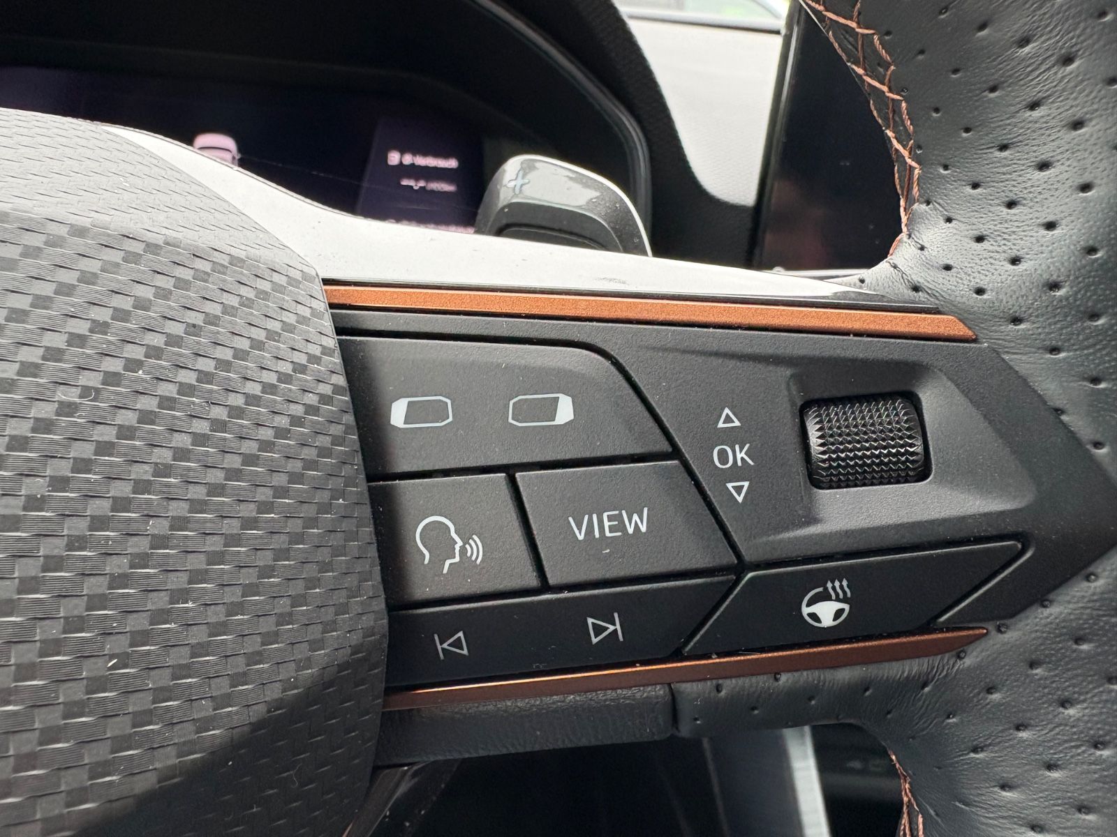 Fahrzeugabbildung CUPRA Leon 1.5 eTSI 110kW DSG NAVI, LED, KAMERA