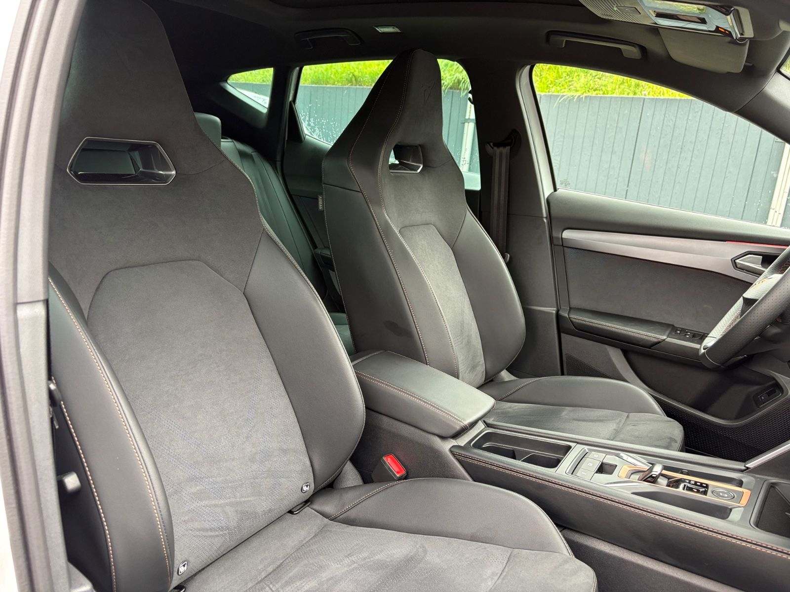 Fahrzeugabbildung CUPRA Formentor VZ 2.0 TSI 245 kW 4Drive