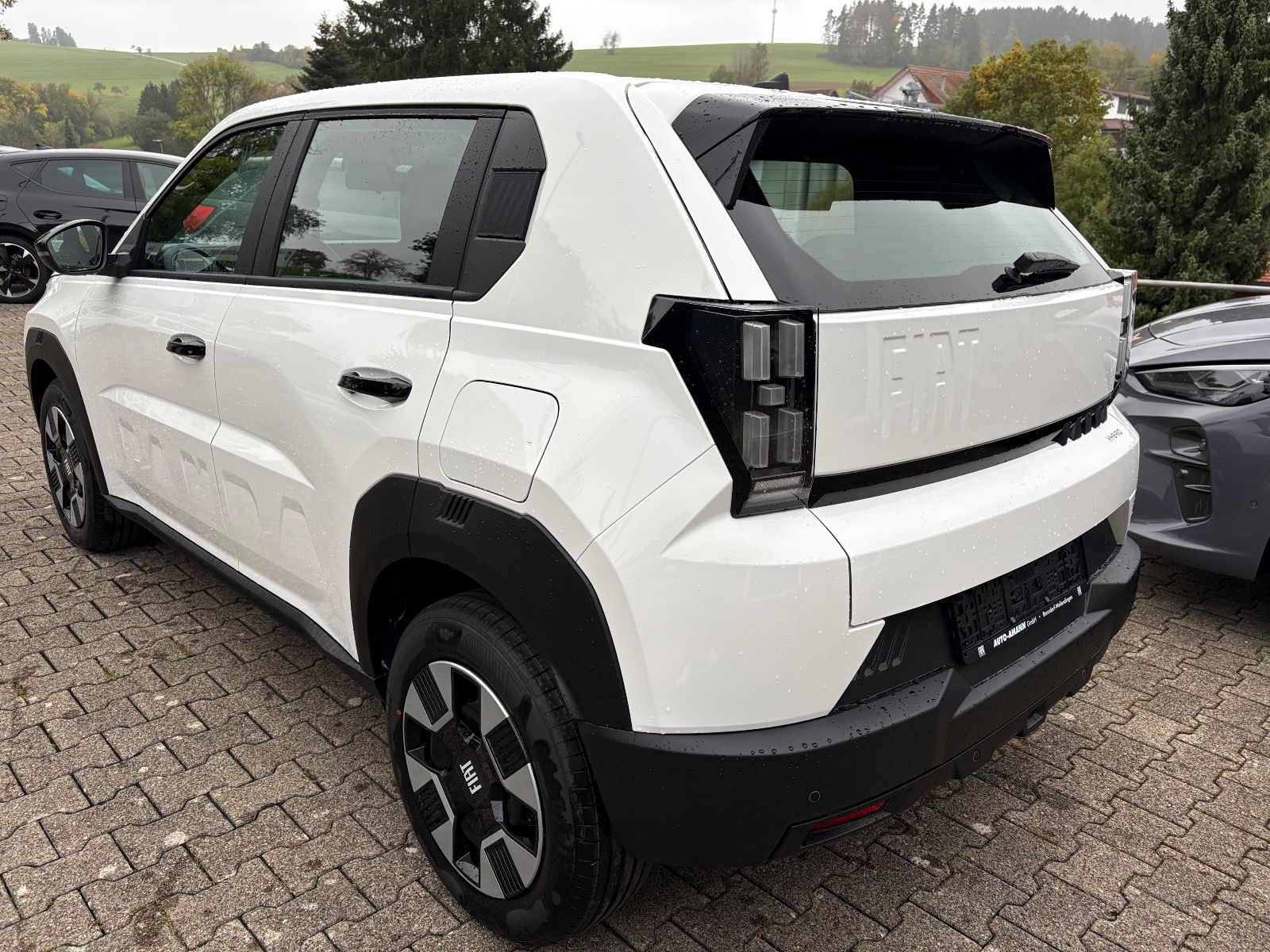 Fahrzeugabbildung Fiat Grande Panda 1.2 Hybrid AUTOMATIK, LED, CARPLAY