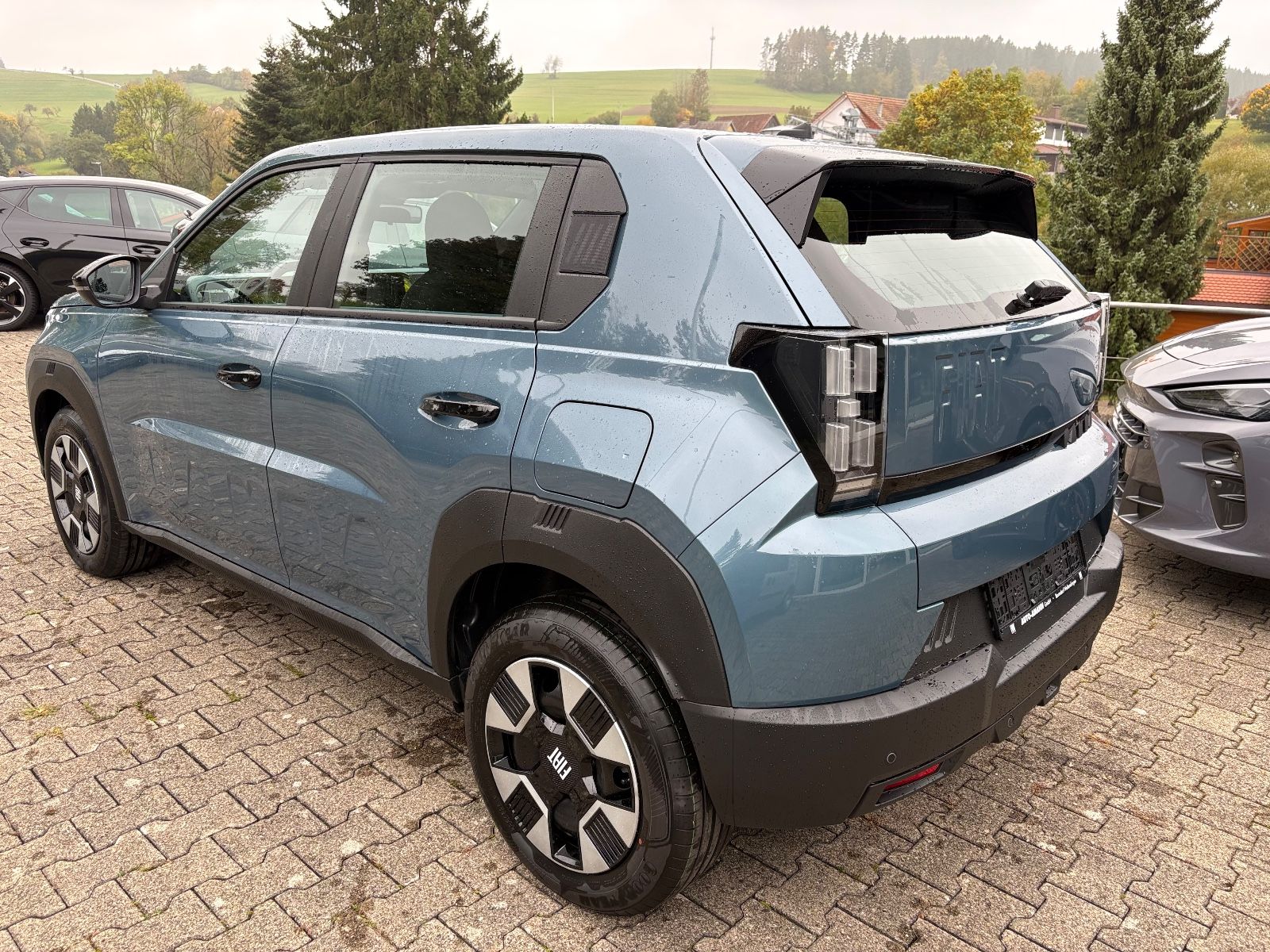 Fahrzeugabbildung Fiat Grande Panda 1.2 Hybrid AUTOMATIK, LED, CARPLAY