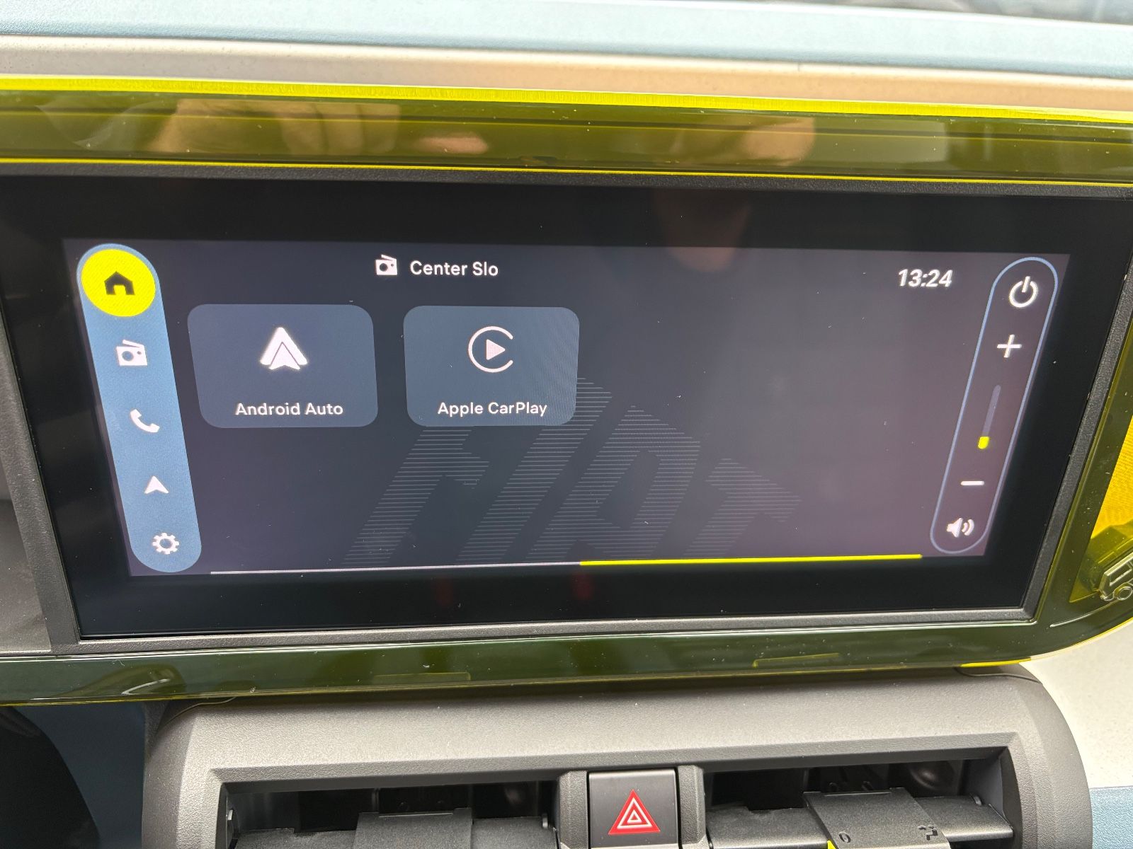 Fahrzeugabbildung Fiat Grande Panda 1.2 Hybrid  La Prima