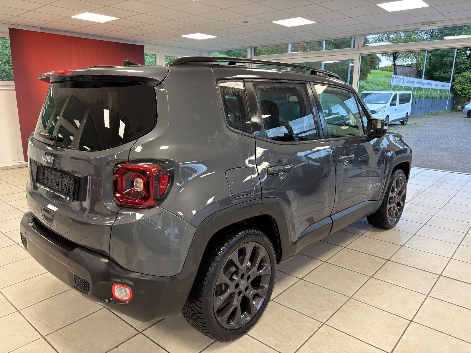 Fahrzeugabbildung Jeep Renegade AUTOMATIK, LED, KAMERA, LEDER
